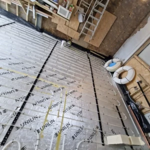 clip rail underfloor heating3